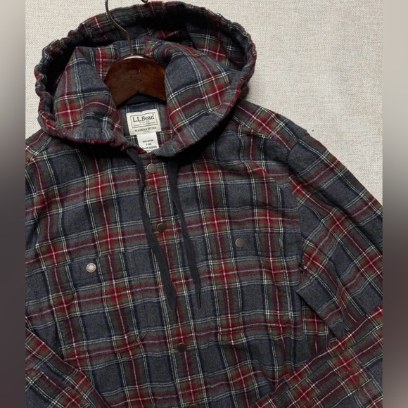 Sold - Picture 1 of 4